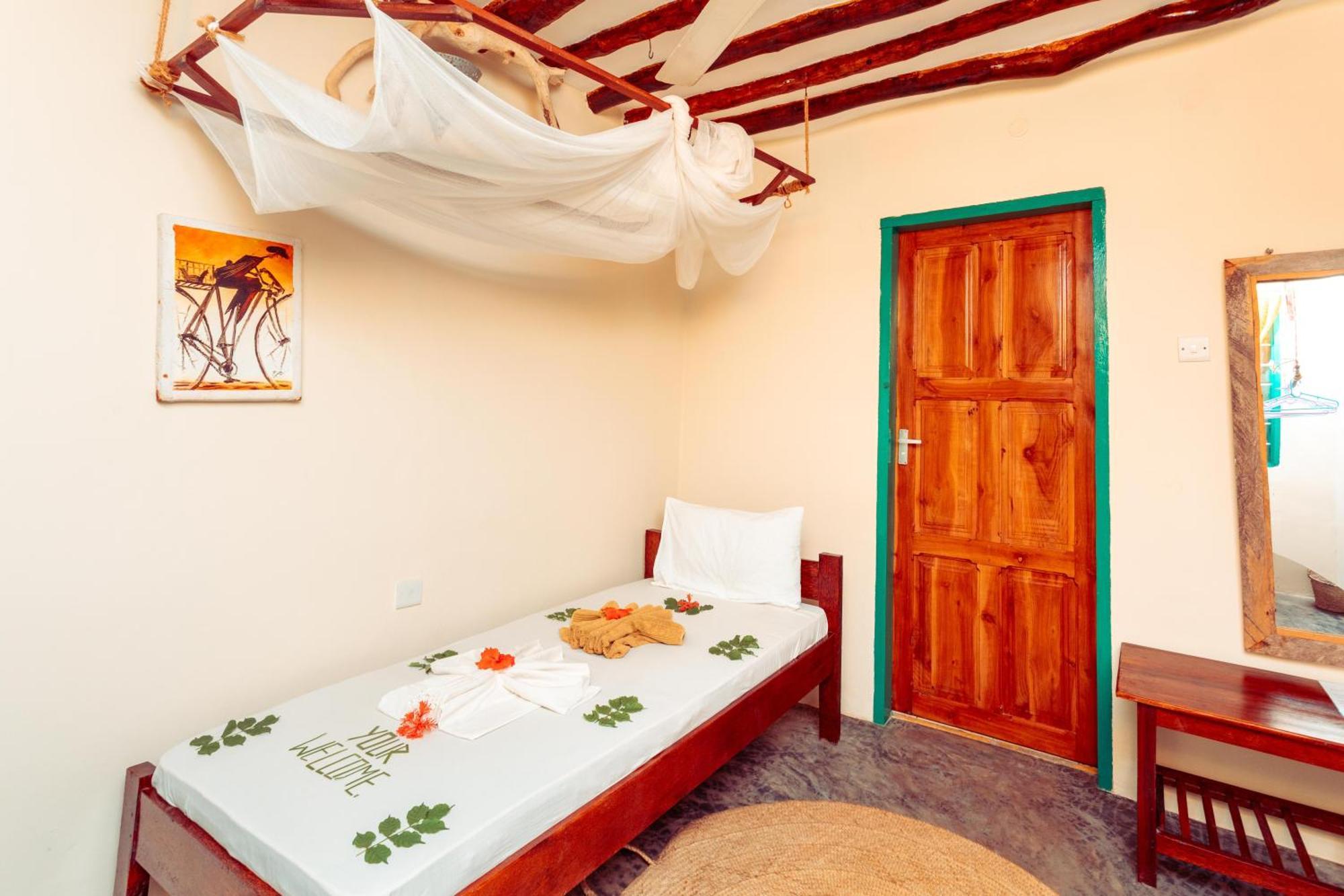 Demani Lodge Zanzibar Paje Esterno foto