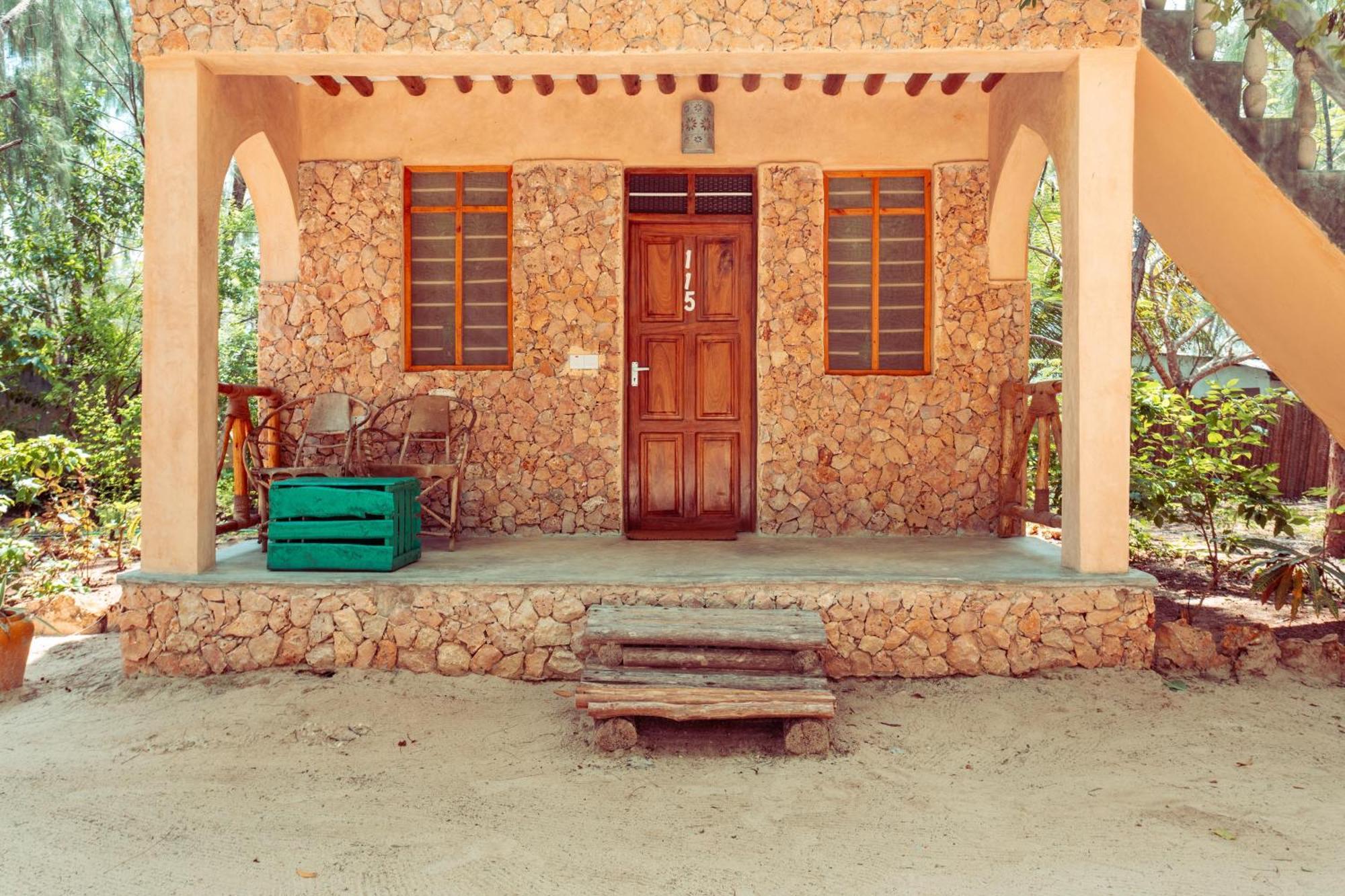 Demani Lodge Zanzibar Paje Esterno foto